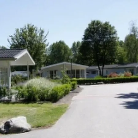 Noord-scharwoude Sleeps 16 Pool Wifi * Noord-Scharwoude